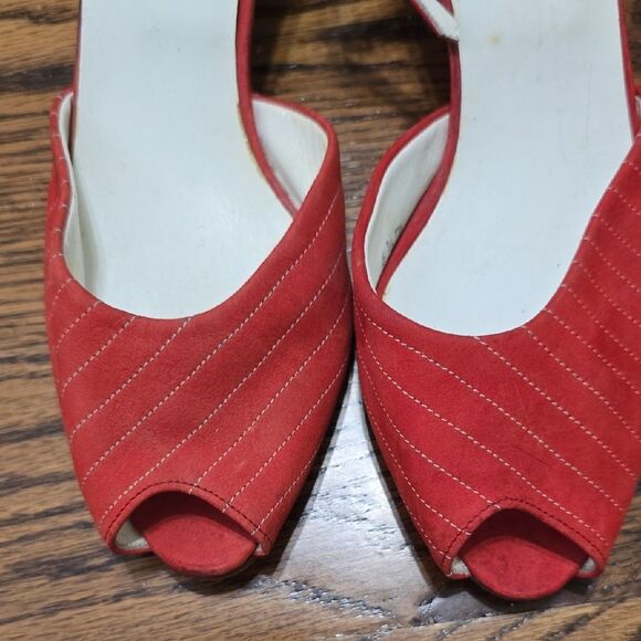 Dior Red Vintage-Style Heels - Picture 2 of 10